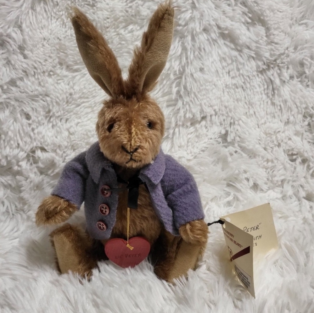 Mohair Cranberry Mountain Bears Bunny Peter Rabbit Cotton Tail Plush NWT Easter